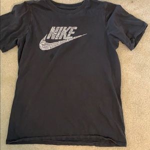 Nike tee